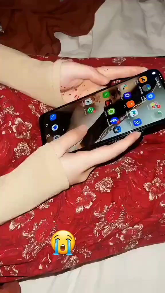 @⊱ 𝐐𝐔𝐄𝐄𝐍 ⊰
