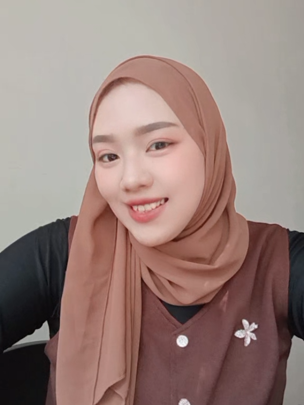 @fiyanadzifa