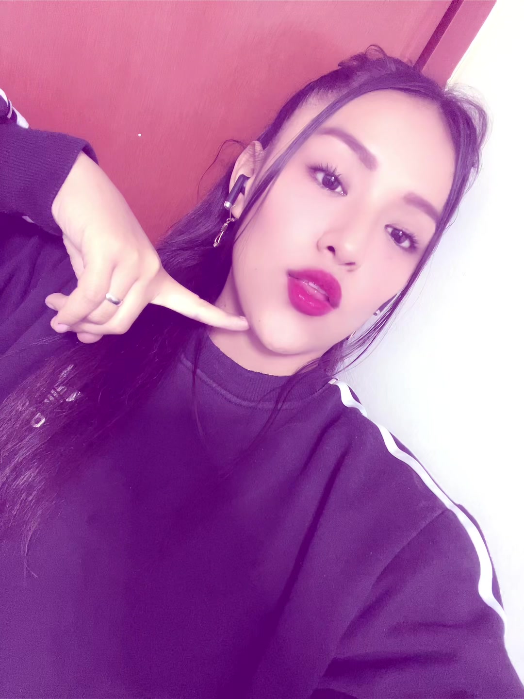 @JULIANA RAFAILE.