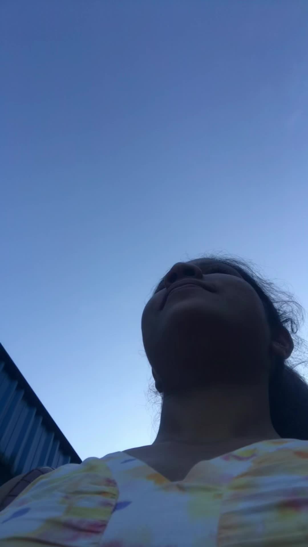 @_yashu_