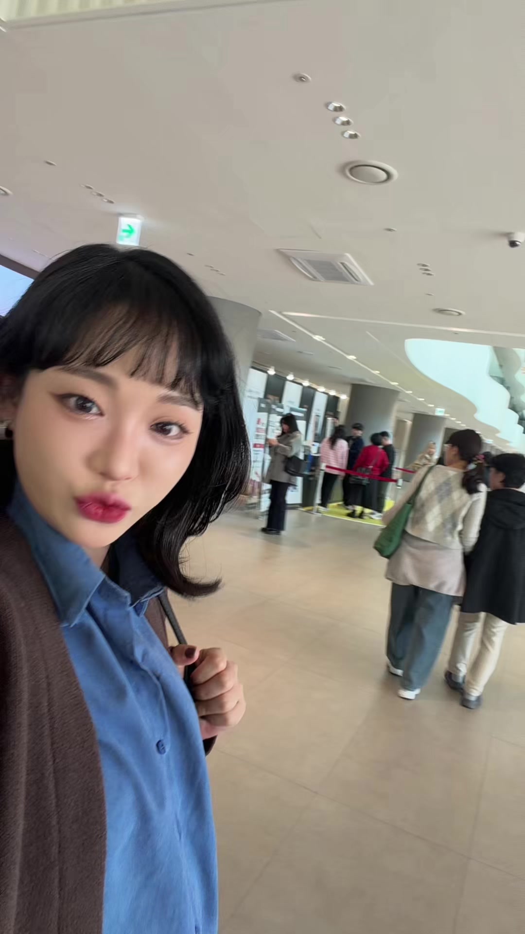 @Ana es Coreana