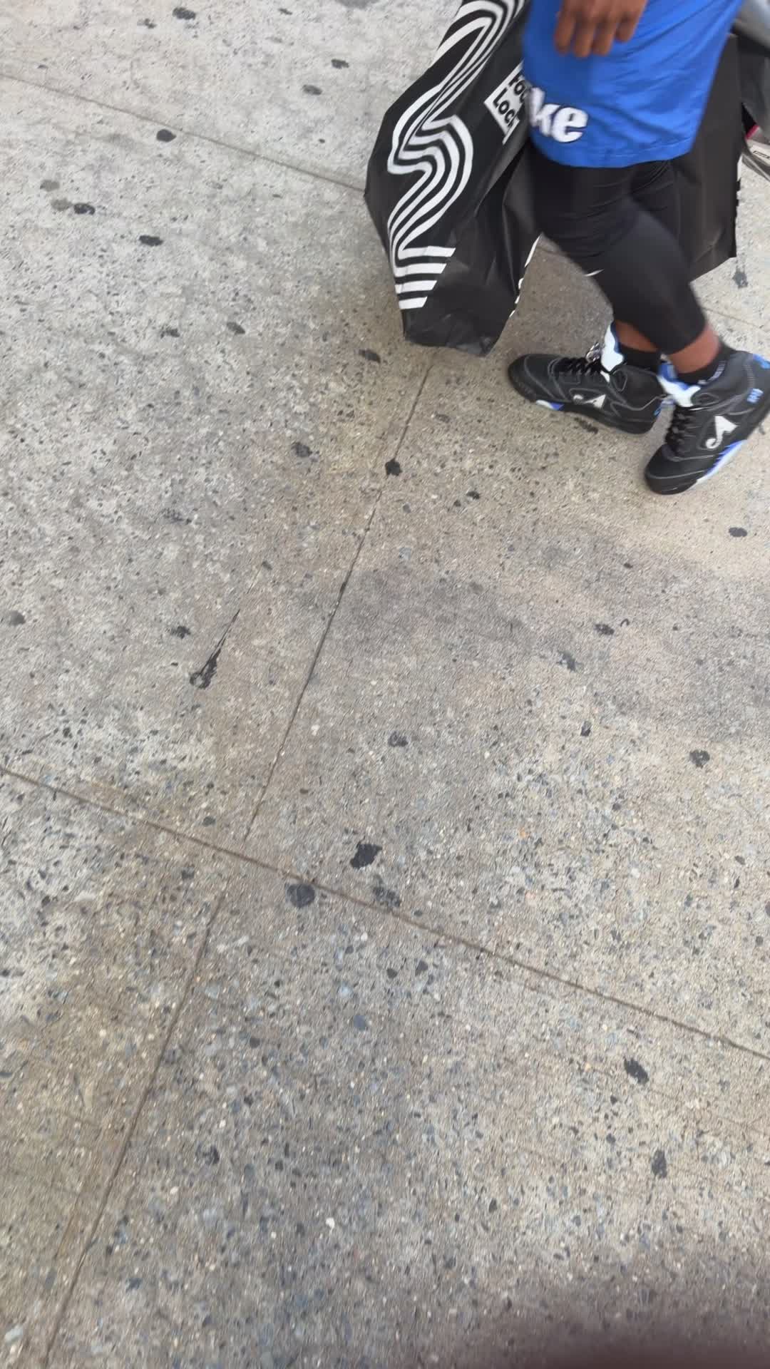 @Kingkawap
