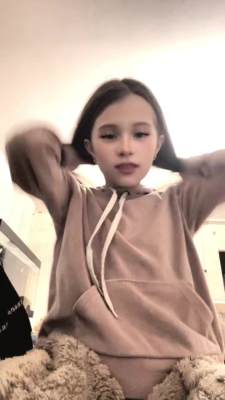 @Мілана❤️🖤❤️🖤