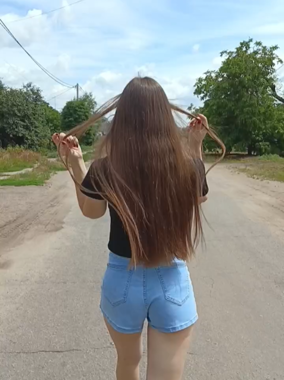 @Алиныч♡
