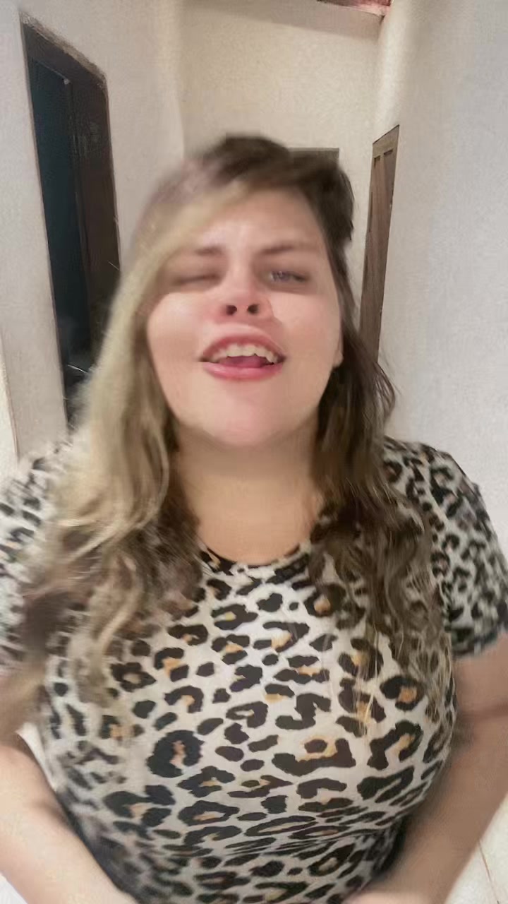 @Babi Nunes***