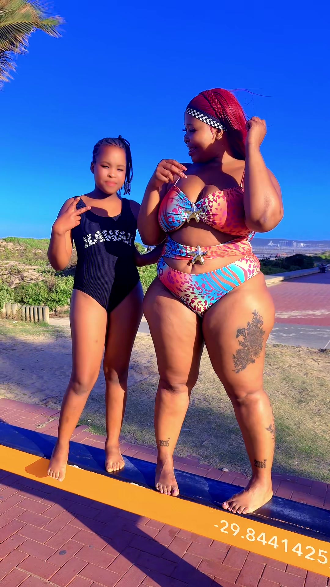 @Curvilicious 🥰F