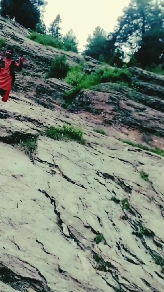 @Zubi raissani♥️