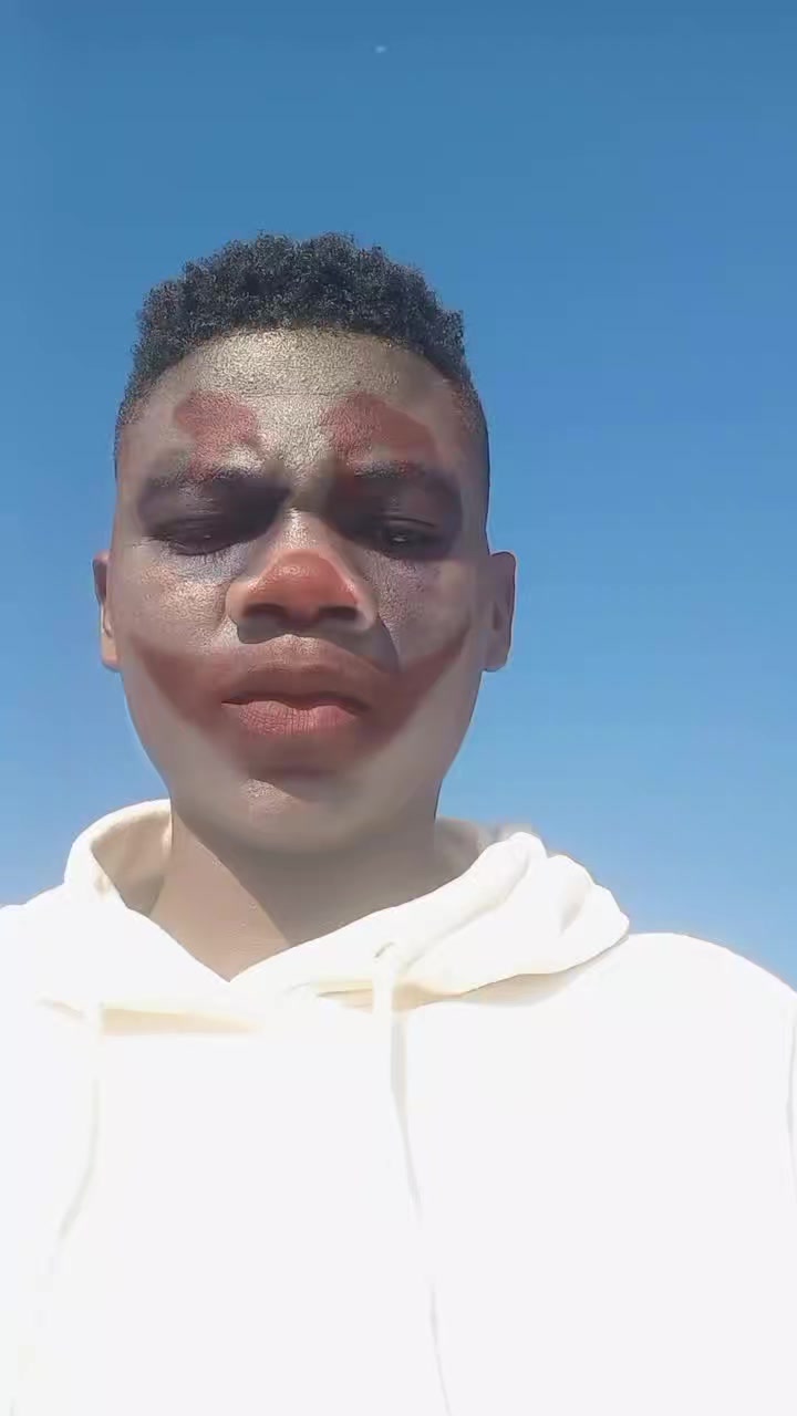 @Heinrich Henry🇳🇦