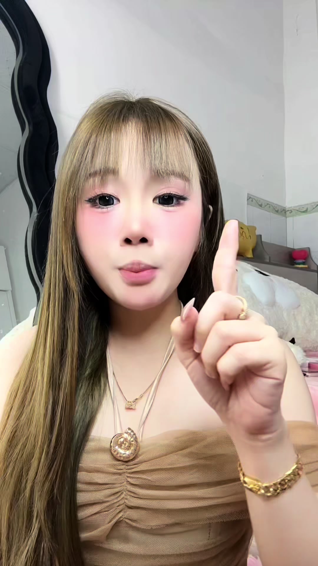 @Huỳnh Ngọc Tuyết Nhi ˚ ☁️ ₊
