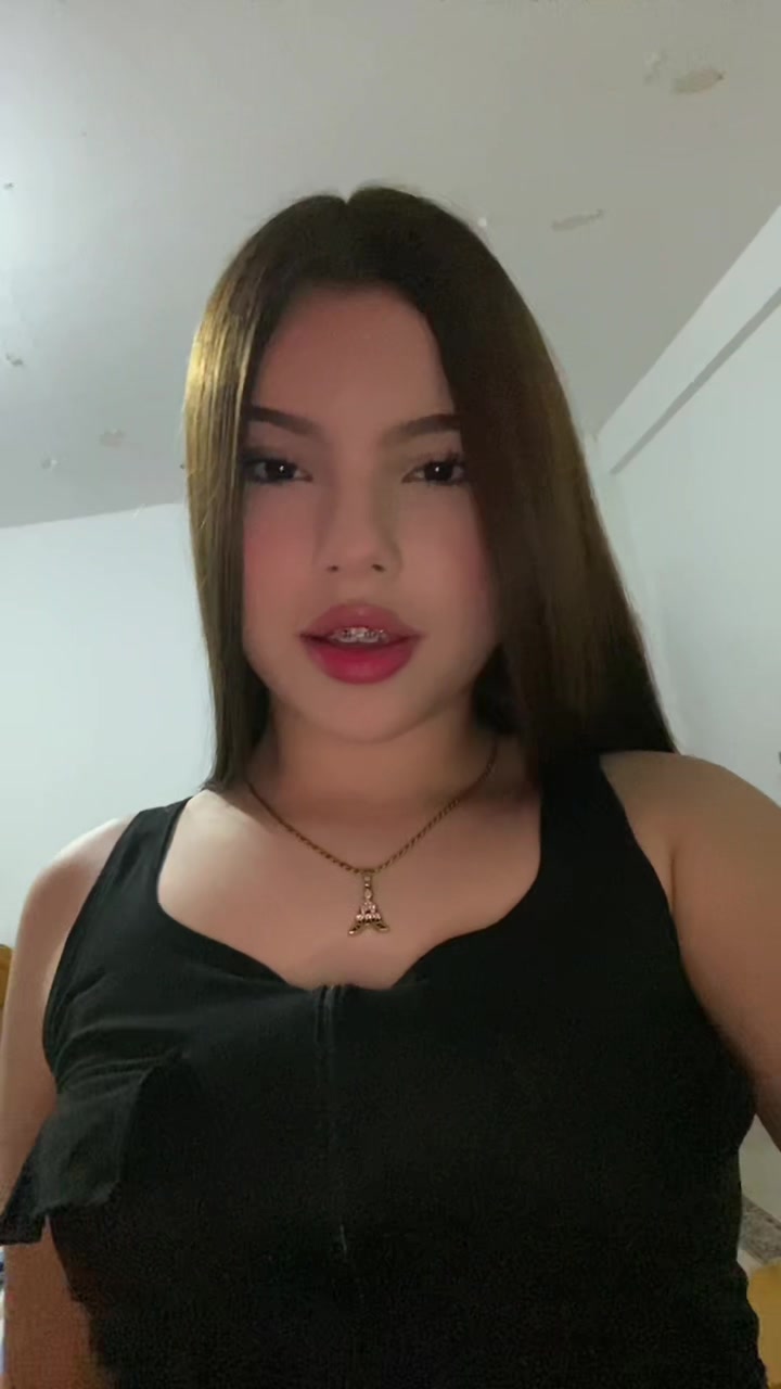 @Anais