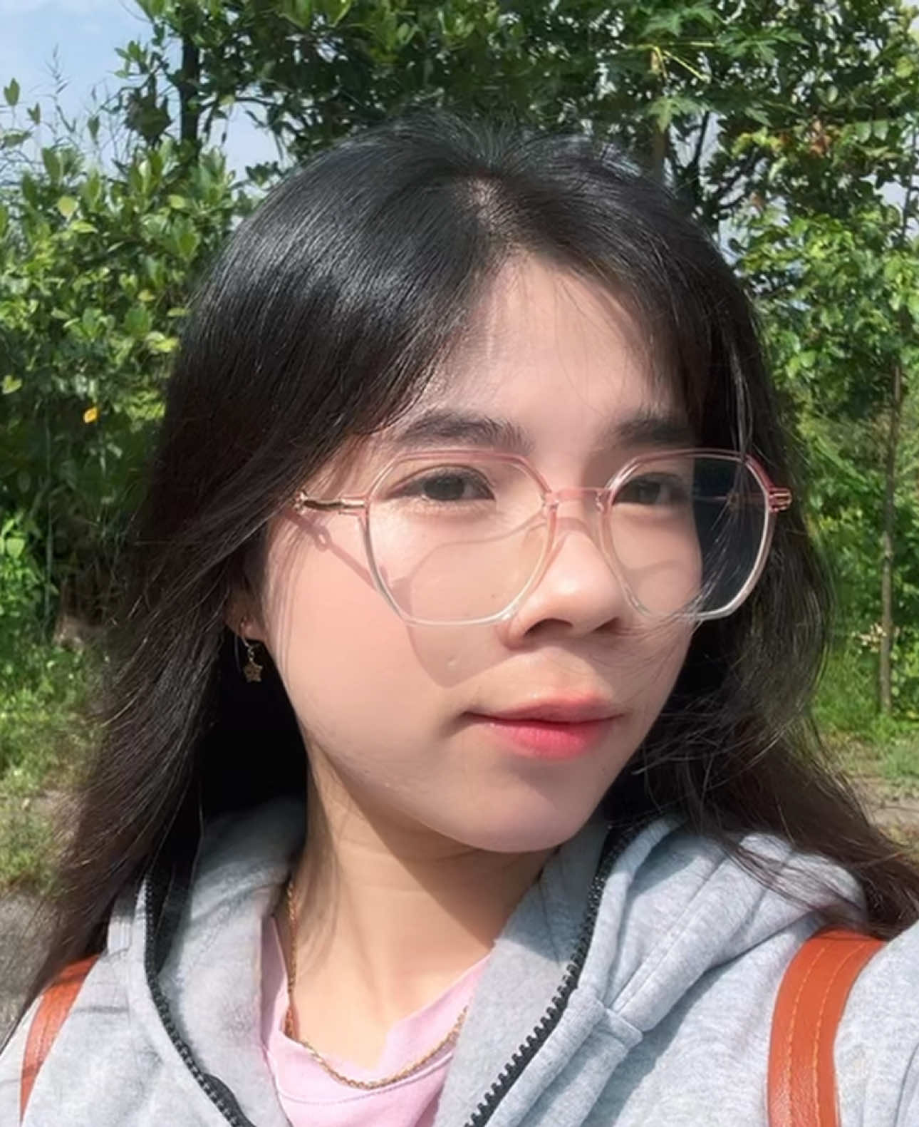 @𝐙𝐞𝐥𝐝𝐚 𝐅𝐥𝐨𝐰𝐞𝐫𝐬 💐