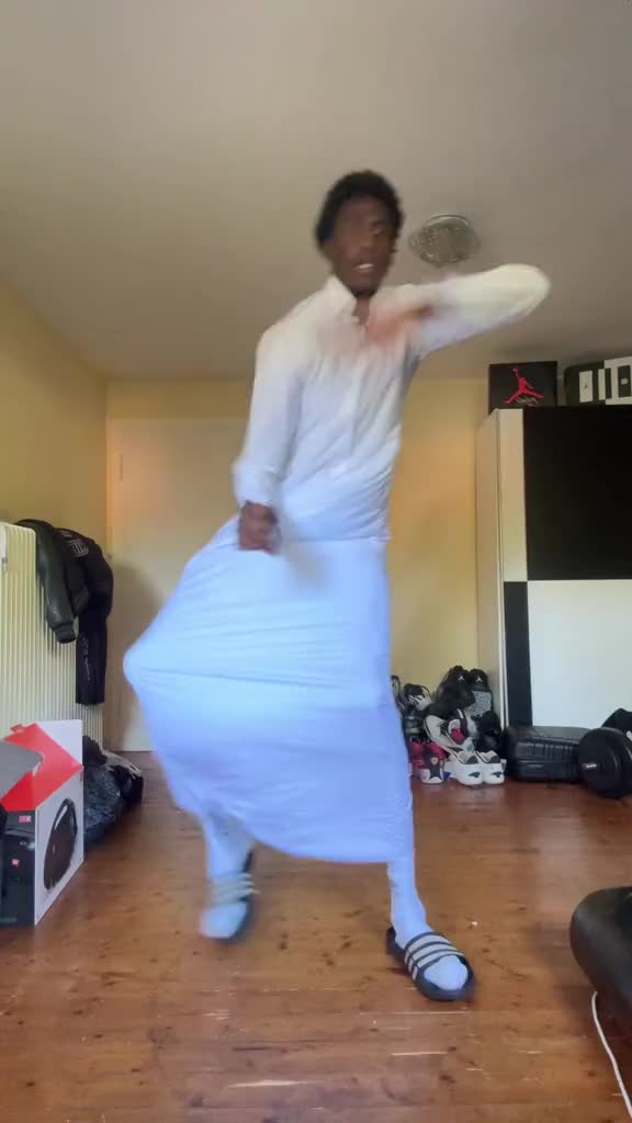 @Rupee7ft2baller
