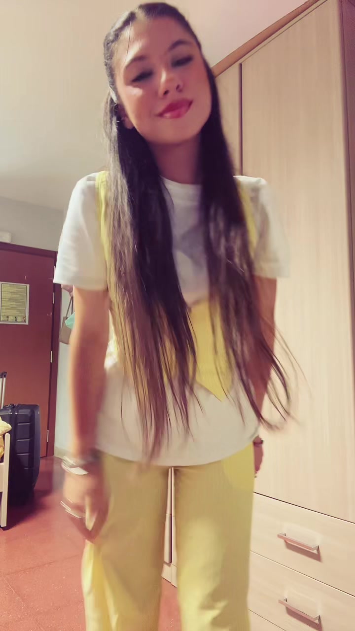 @Flavietta👧🏻