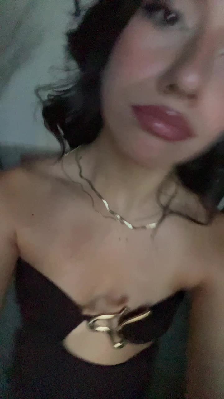 @yourfavoritemartini🍸