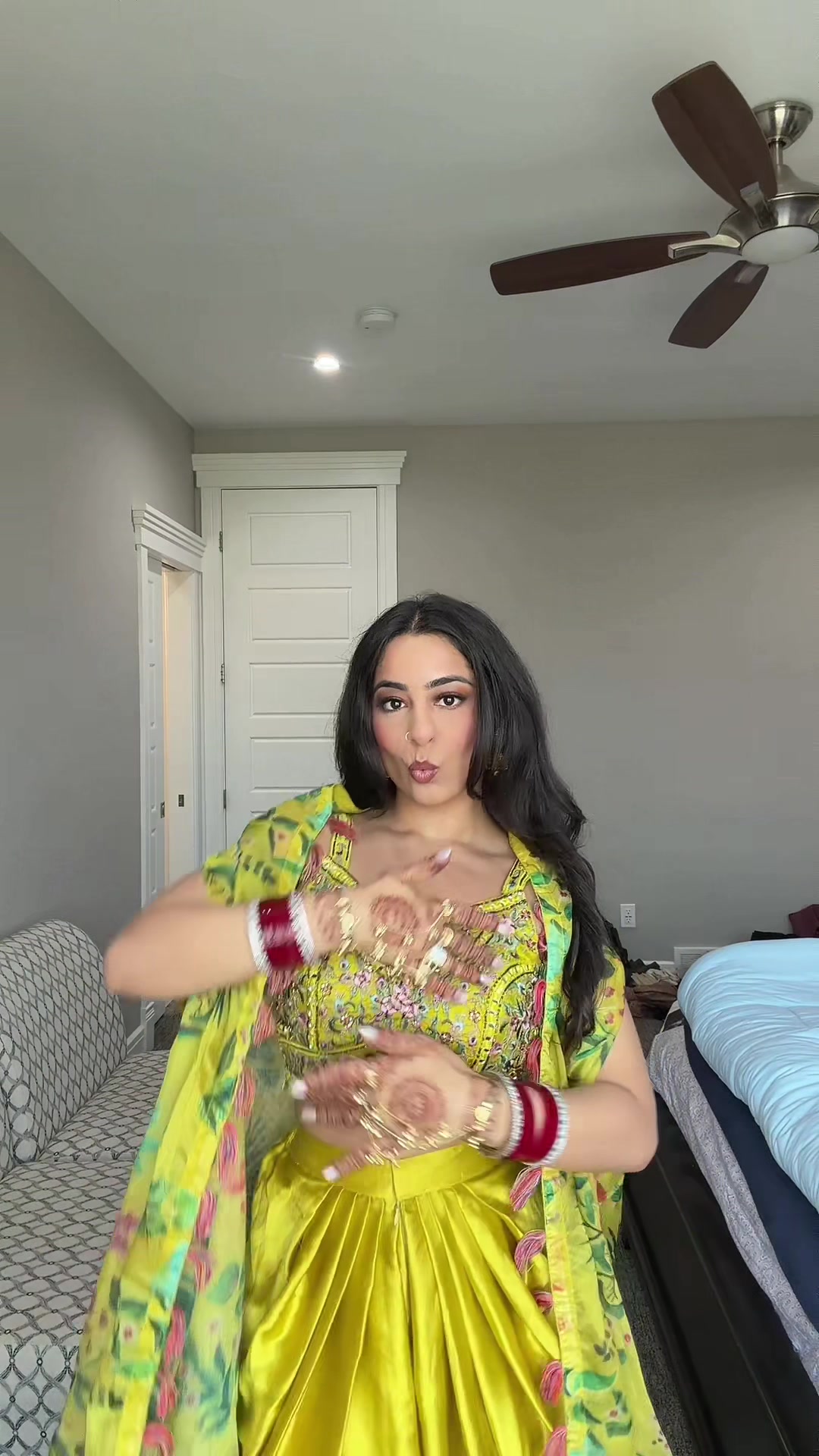 @Alisha Vij
