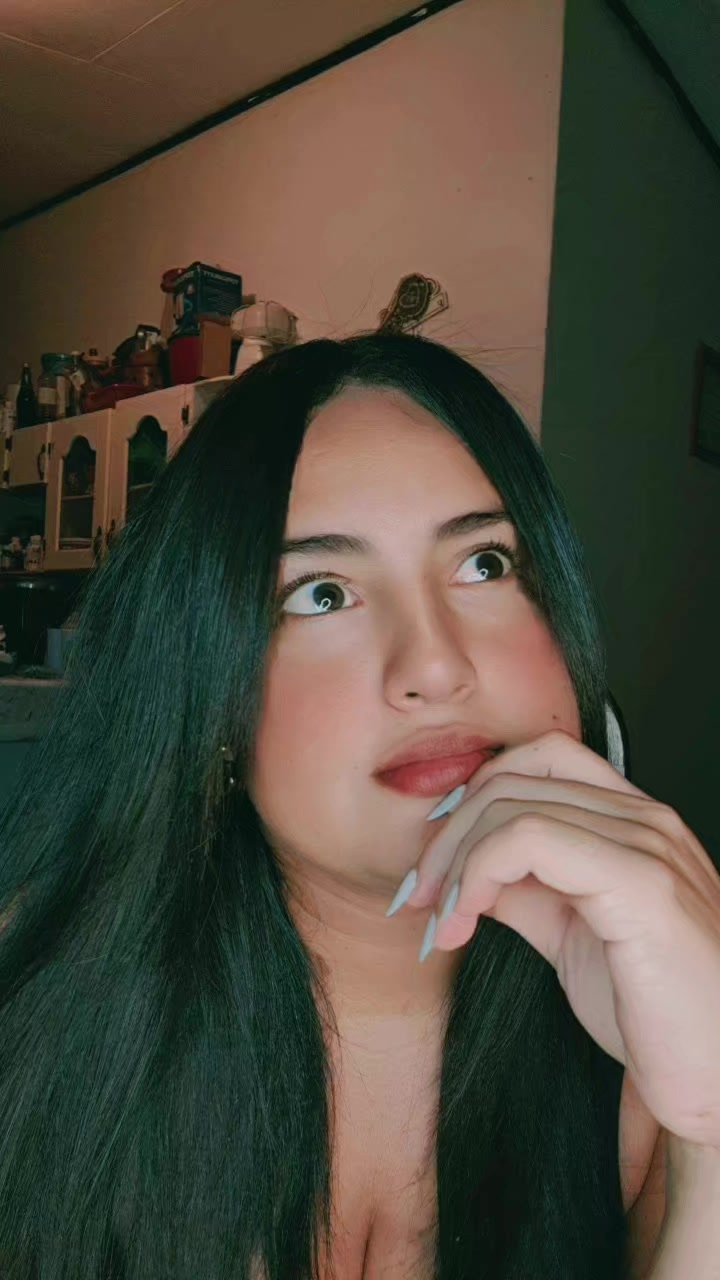 @Alejandra Guardado