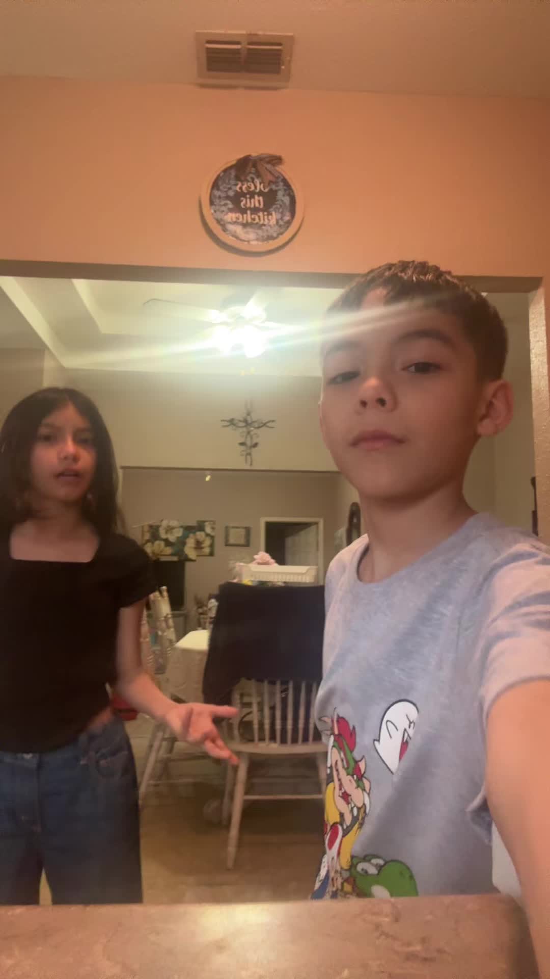 @Elizonditos