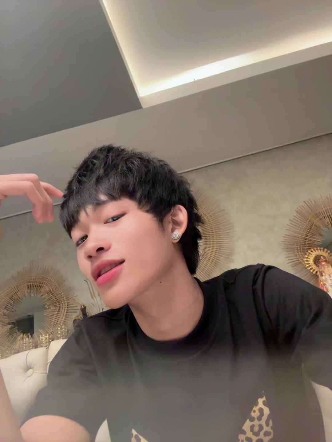 @AKX3.
