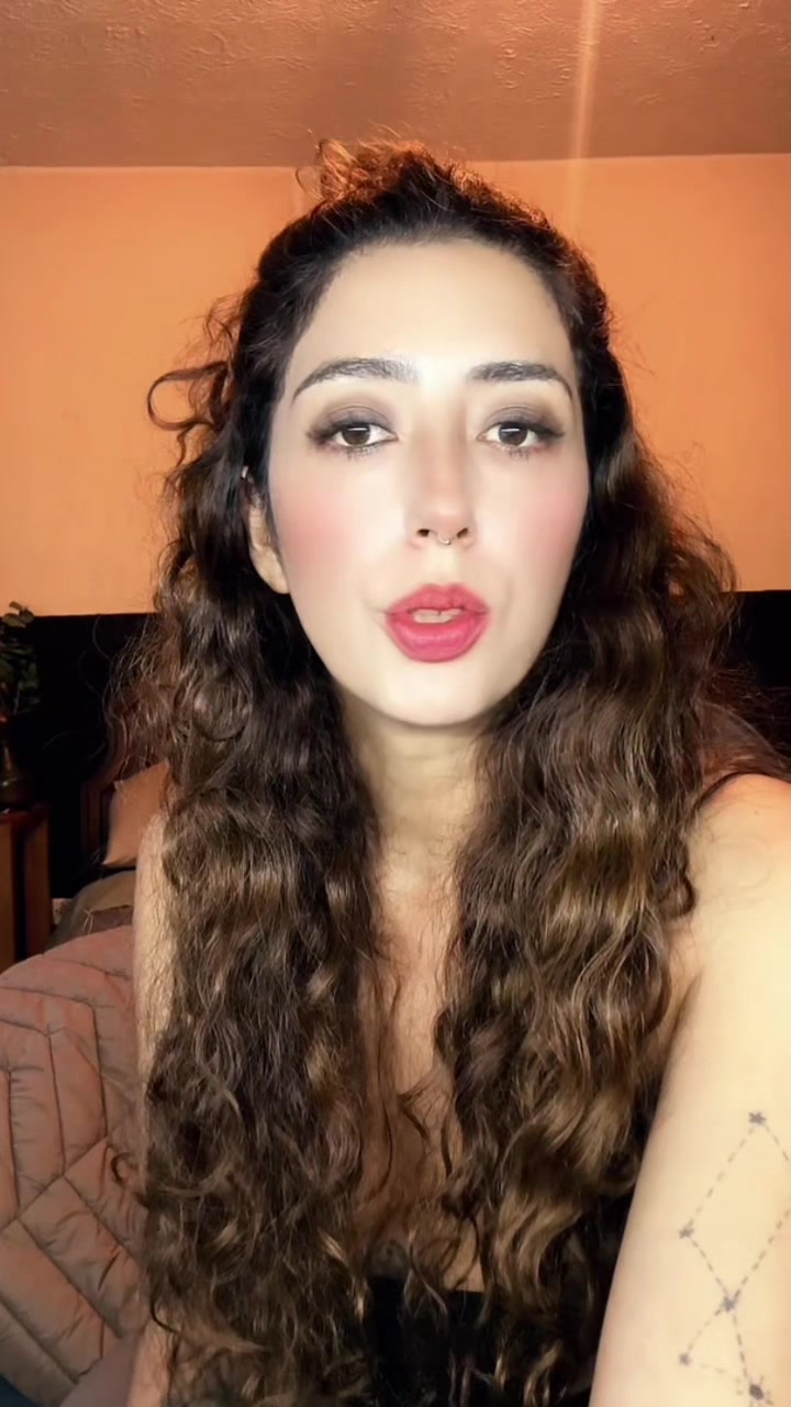@Montserrat Valenzuela