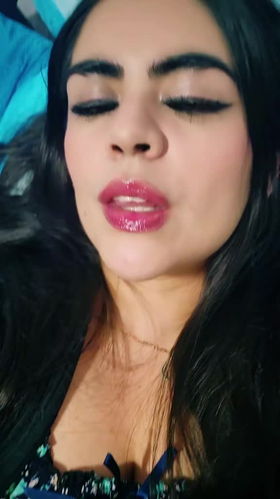 @𝓨 𝓾 𝓵 𝓶 𝓪 ❤️