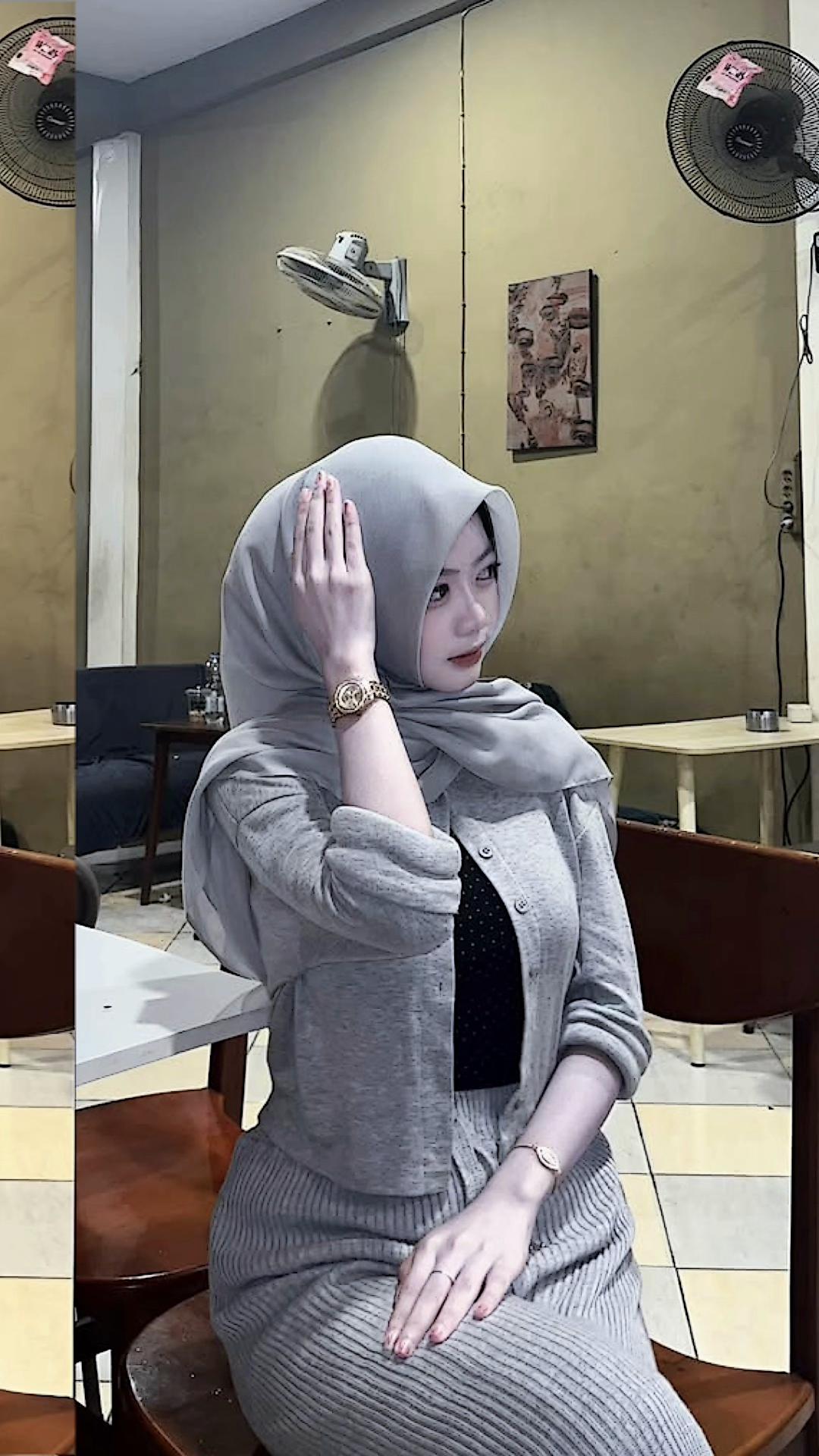 @anniputri5