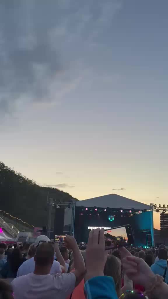 @Stefan Insel R&uuml;gen 🫡