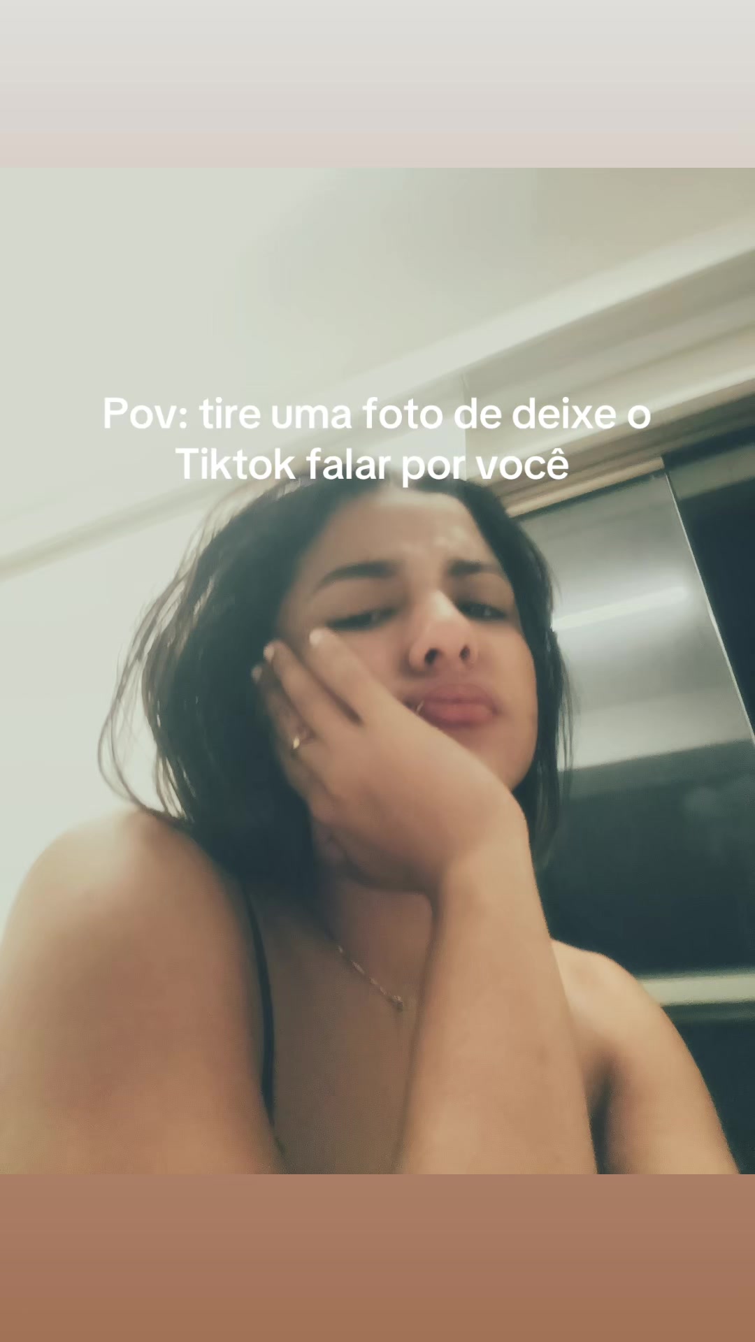 @🫦