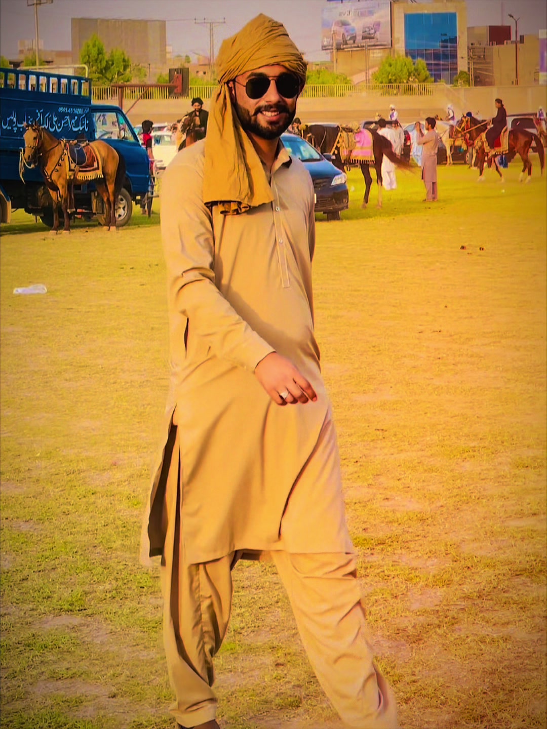 @حسنین بھٹی 🖤