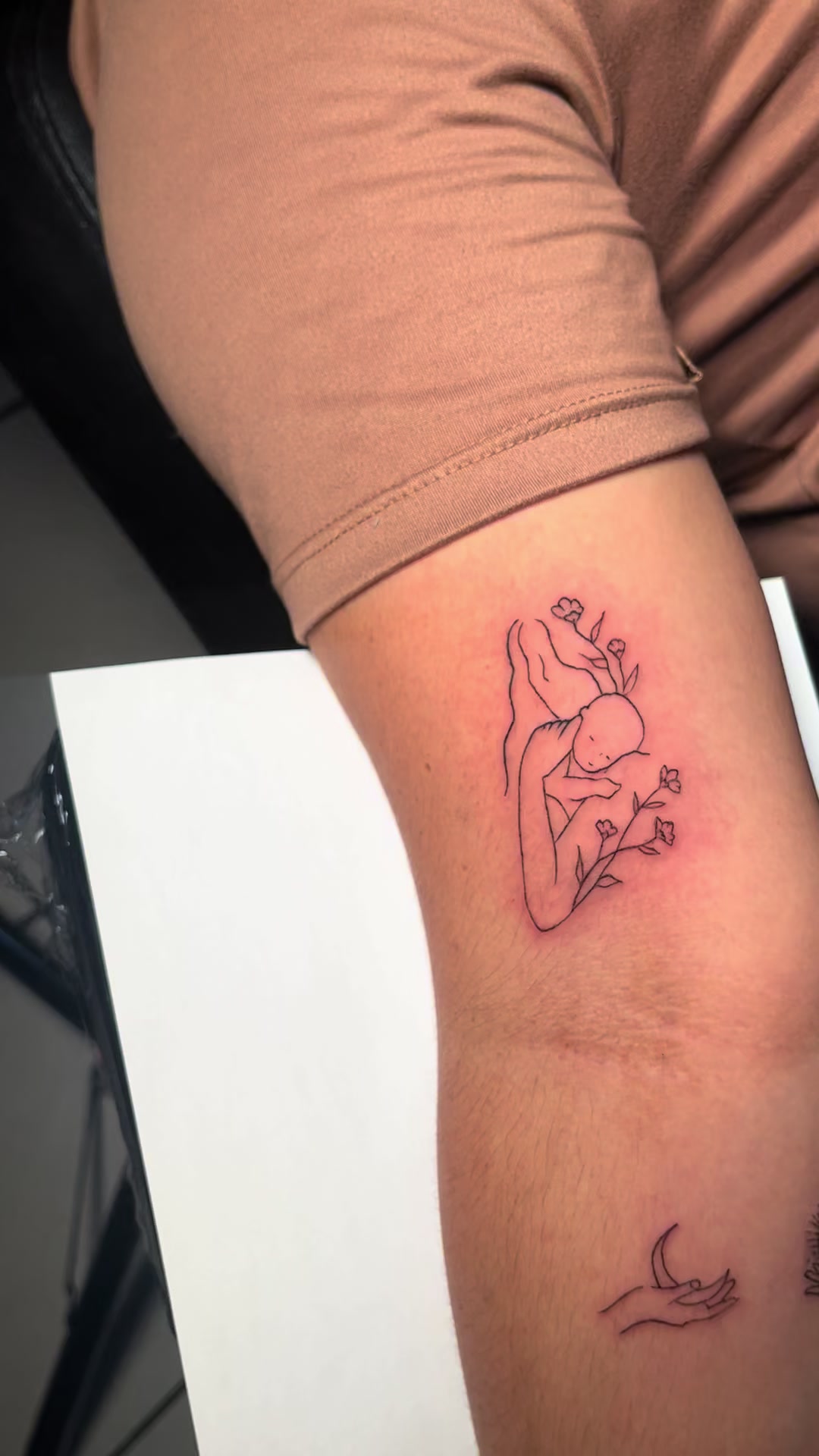 @Barba Roja Tattoo Shop