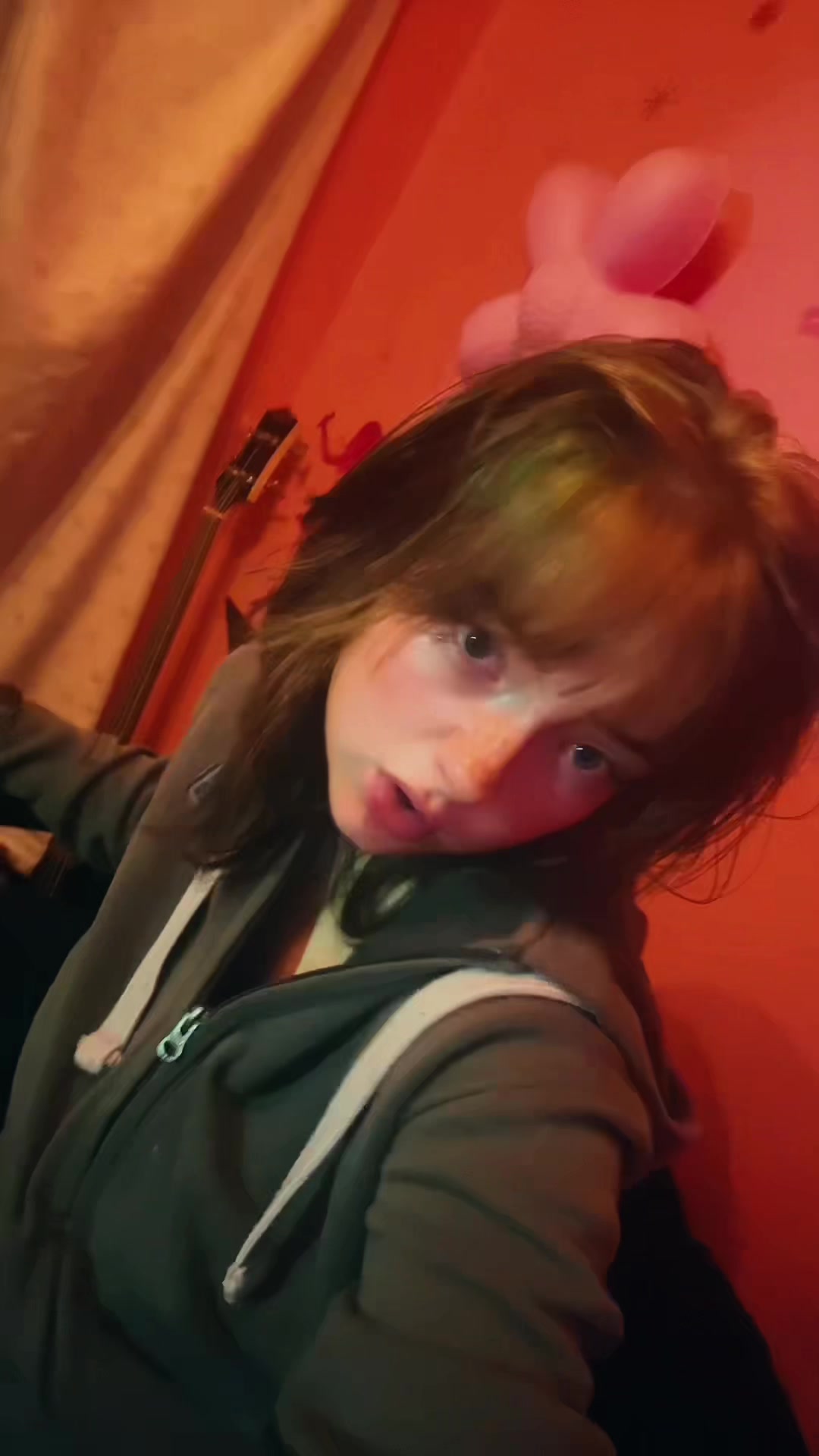 @greenishbeanish