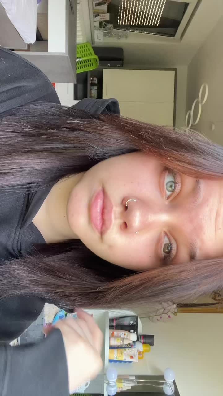 @𝐣𝐚𝐧𝐚