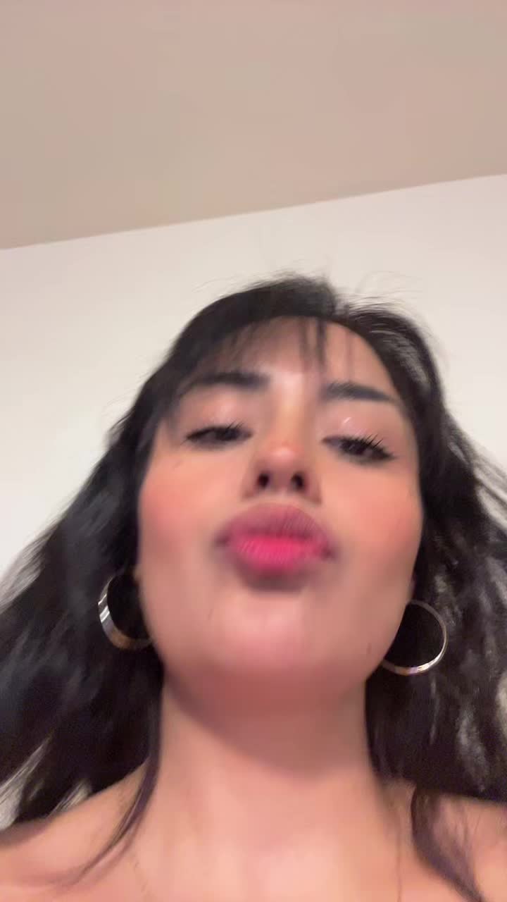 @🖤