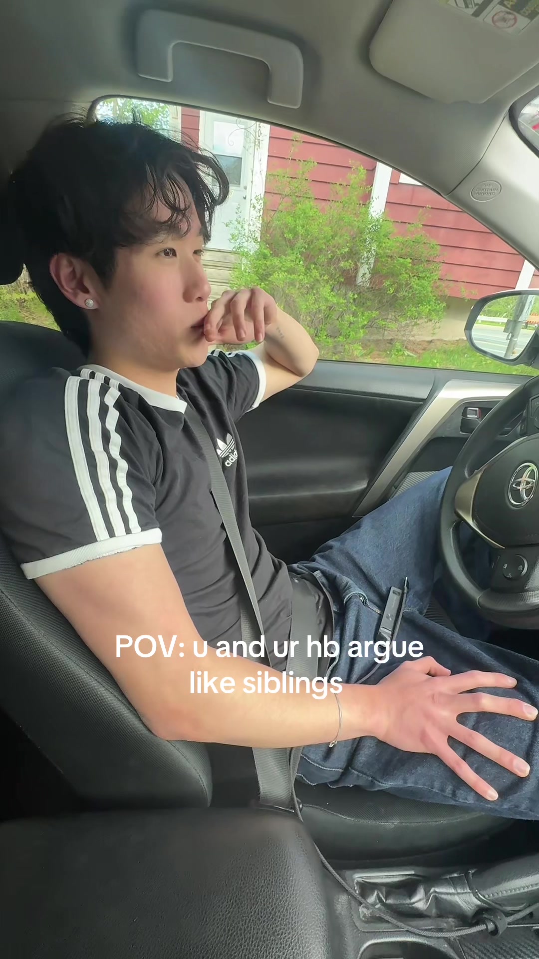 @🤨