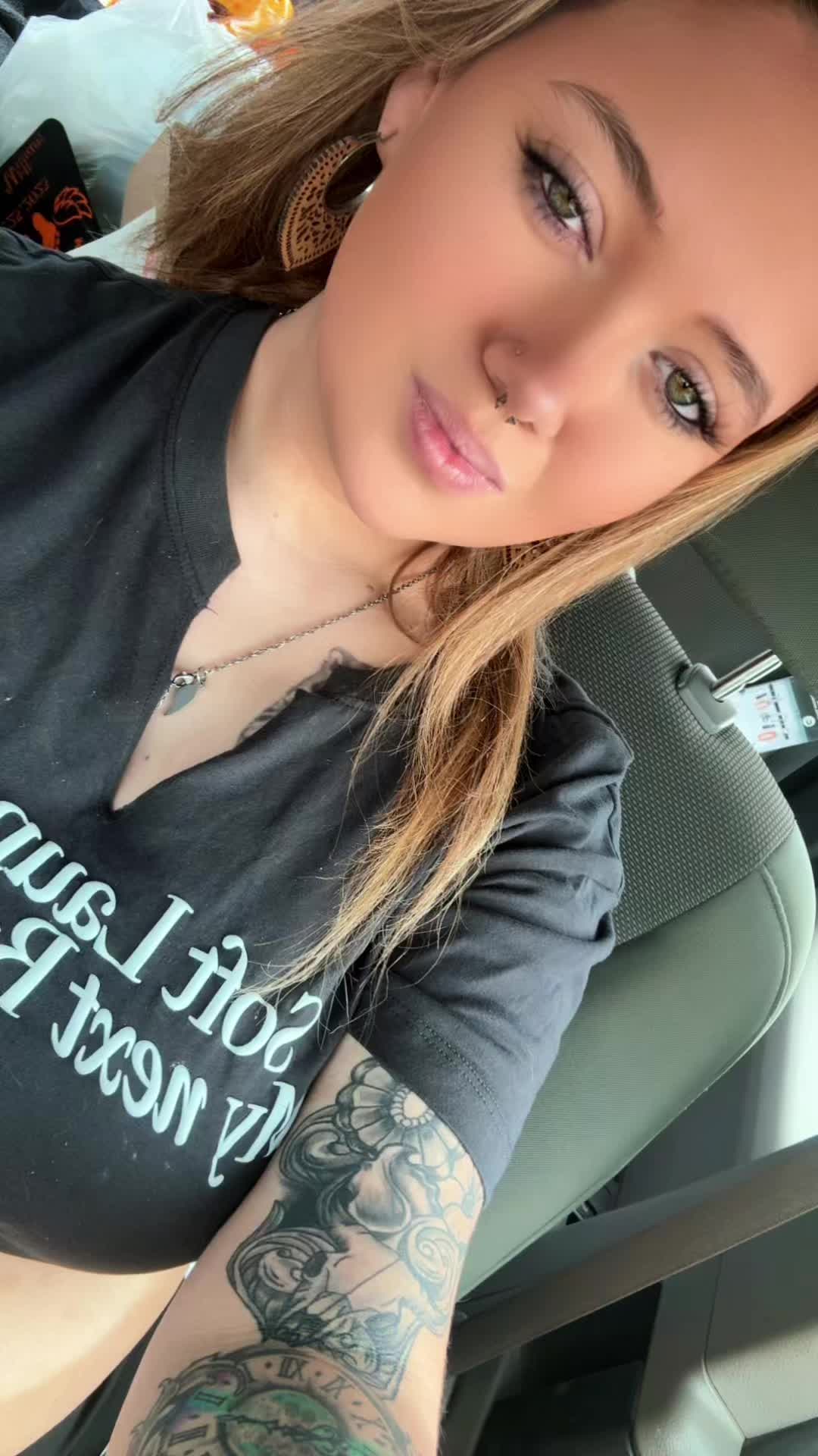 @𝓑𝓪𝓻𝓴4𝓓𝓪𝓷𝓲 💅🏼