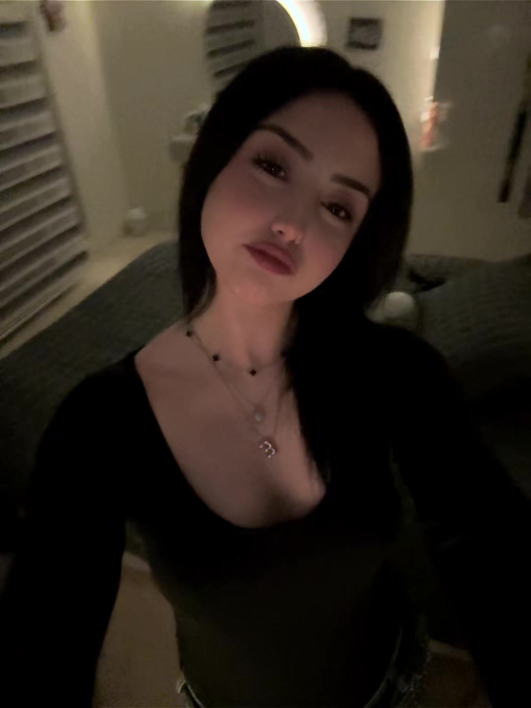 @EB🪩