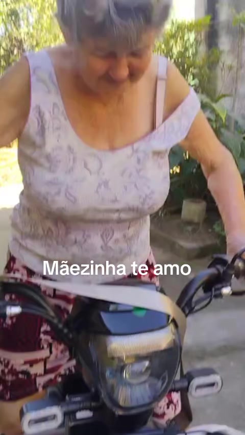 @Renata E Valcy