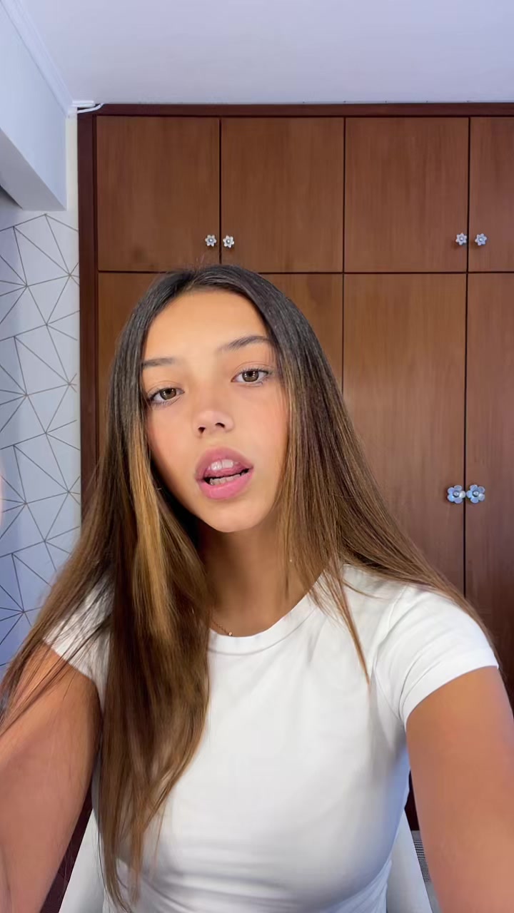 @bellarauen.nog