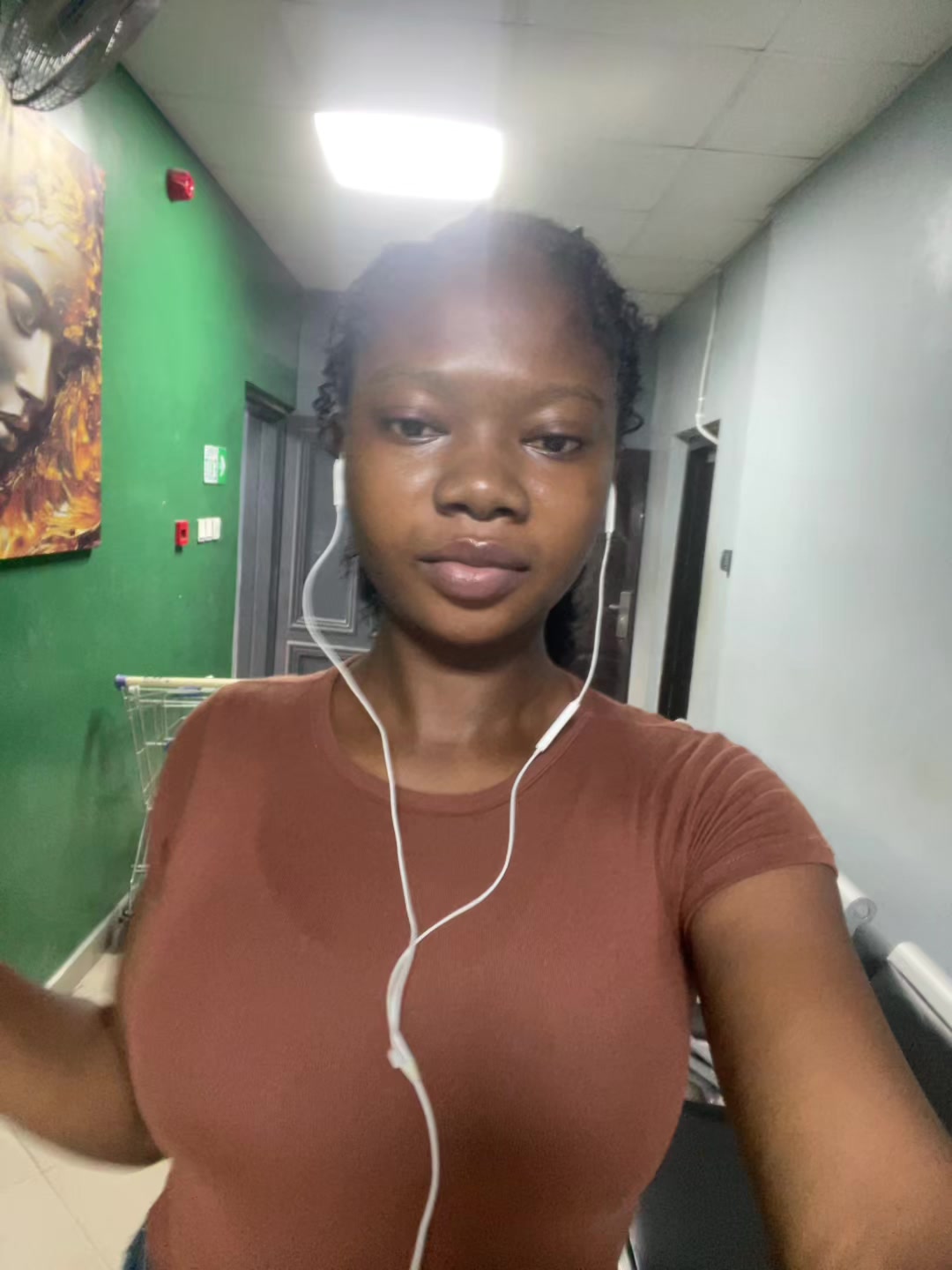 @Mon ch&eacute;ri 🍒