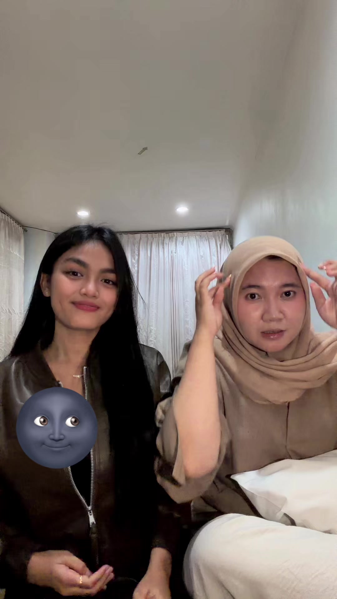@allyizaz_