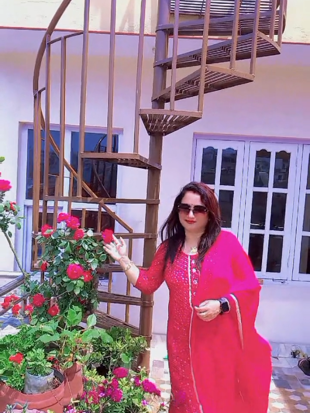@बबिता बानियाँ