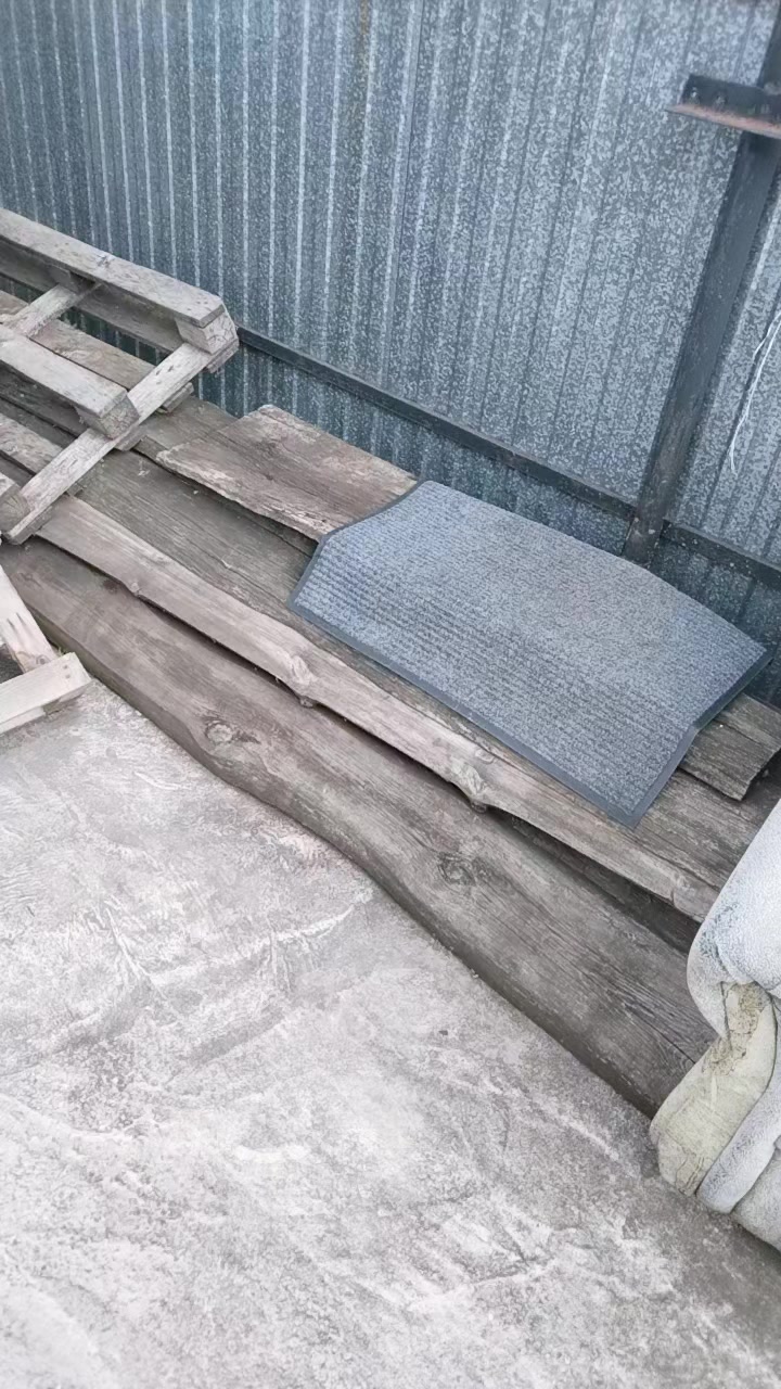 @Евгений