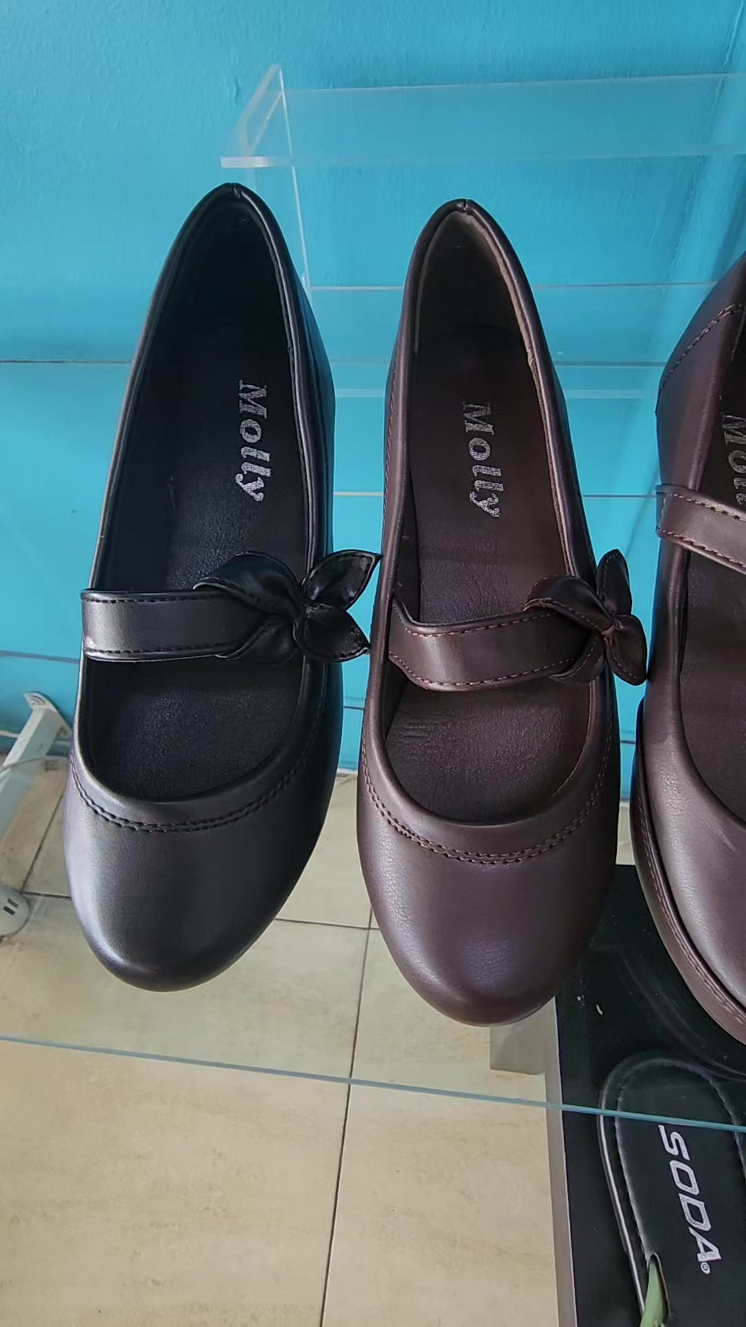 @Sammy's Shoes Store