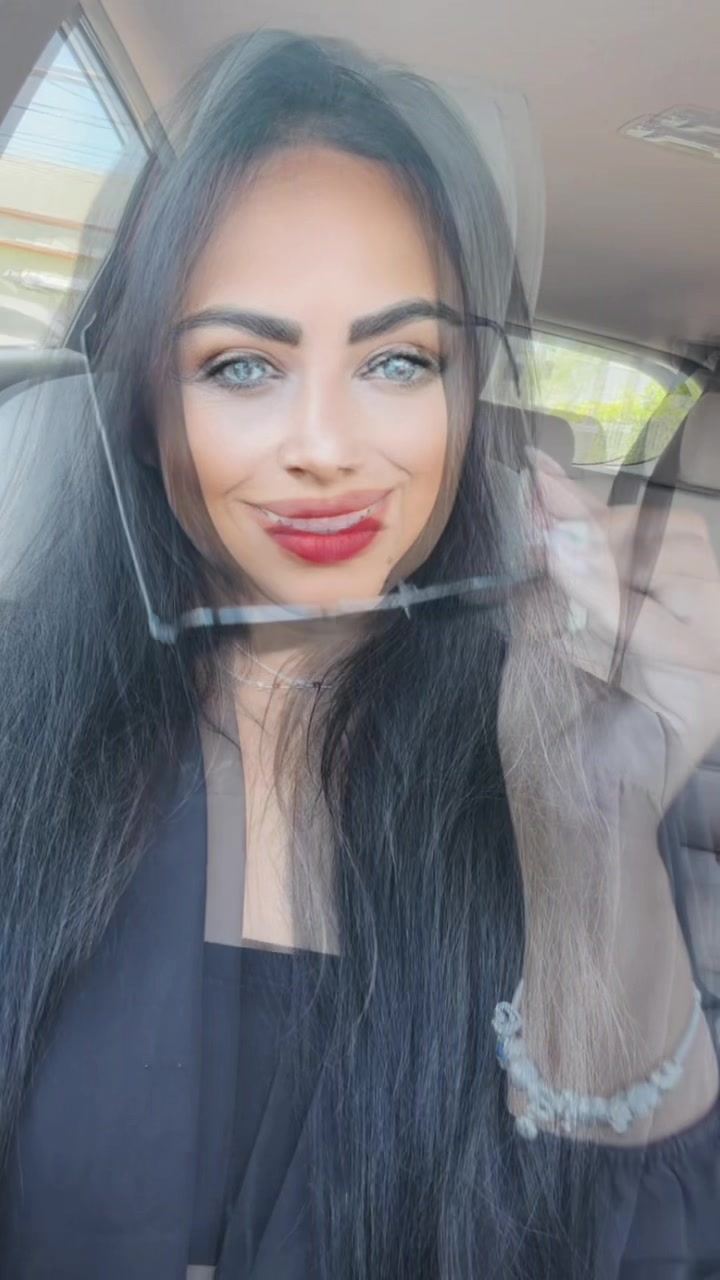 @queenofhearts1703