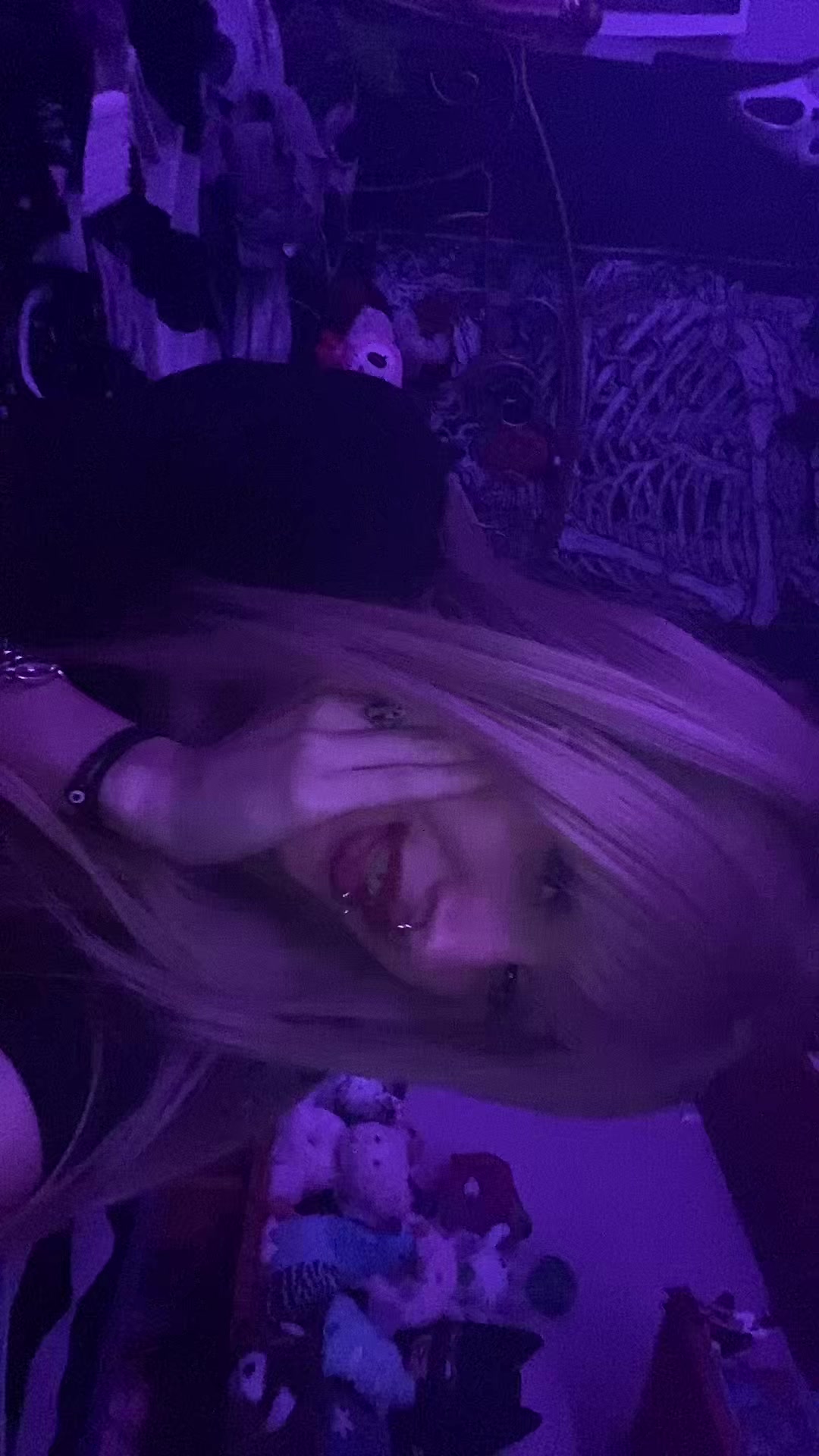 @Meow :3