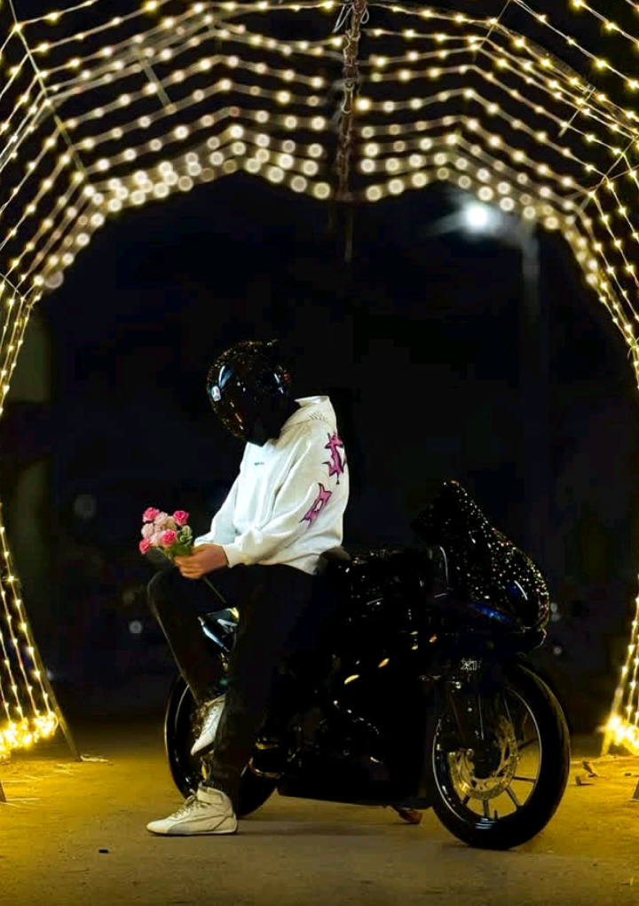@*✯͜͡𝄞ᴮˡᵃᶜᵏʟօงɛʀ 𝐑𝐚𝐯𝐢✮⃝🖤*