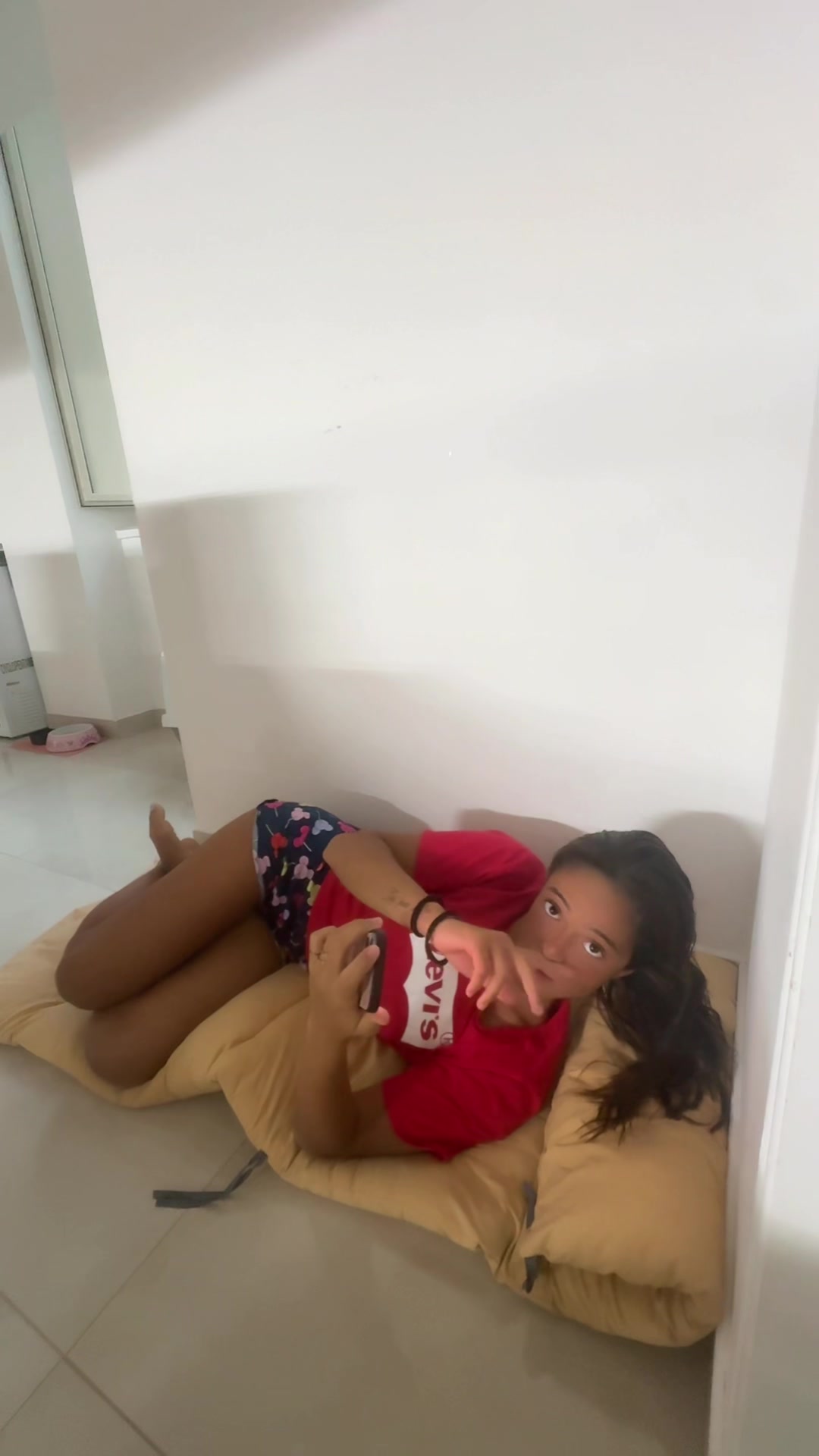 @Melania