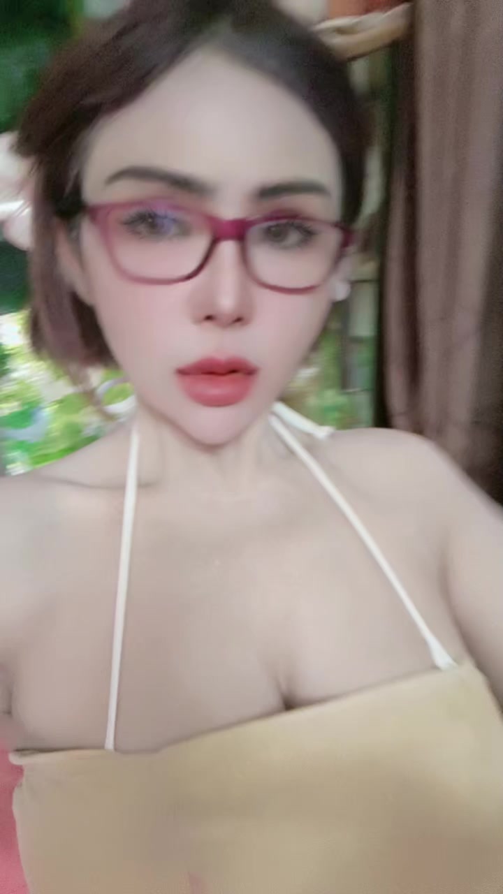 @ฟ้าใส