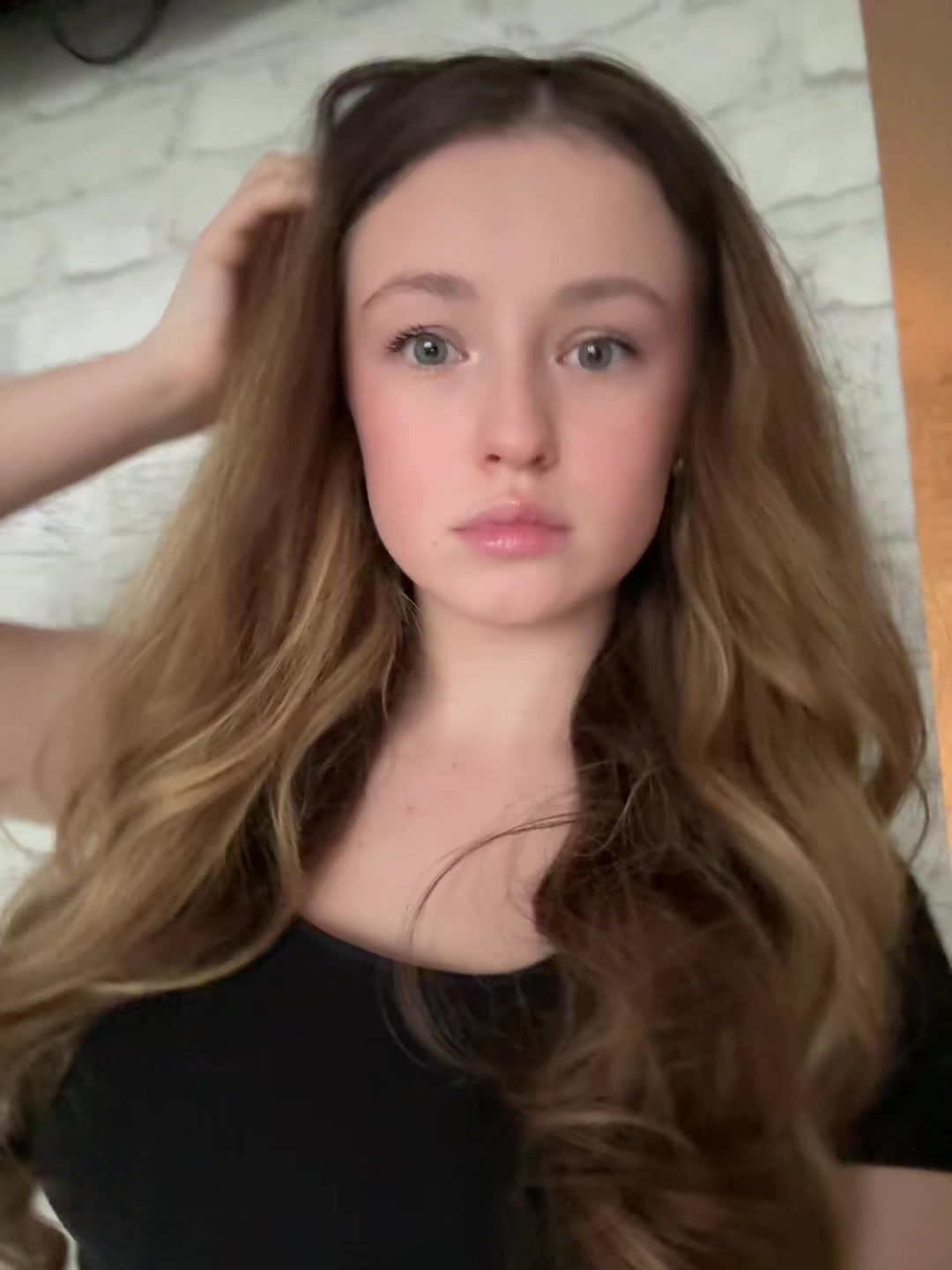 @<3