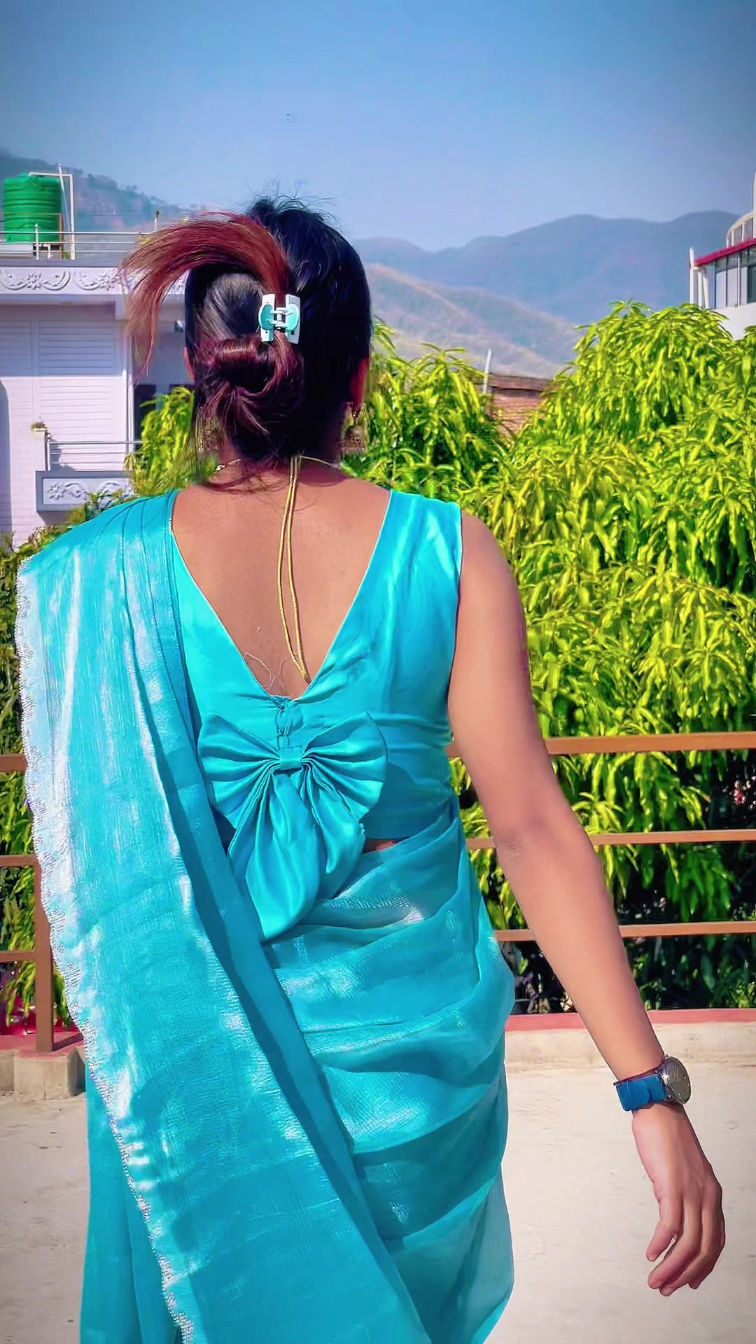 @PRIYA (🫶)