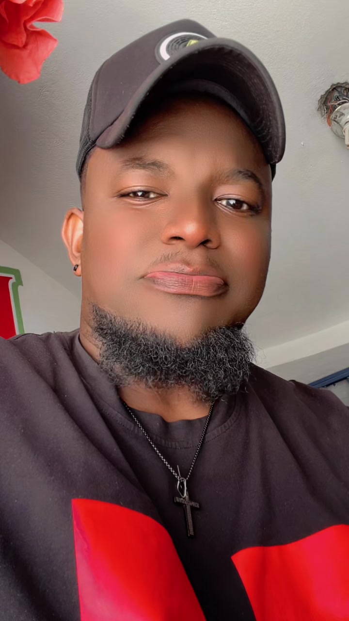 @𝐀𝐫𝐢𝐚𝐧𝐨🎮🚀